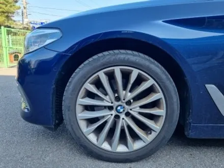 김포휠도색 김포타이어 BMW G30 530i 18인치 휠 도색 콘티넨탈 올웨더 타이어 교체 / 인천 서구