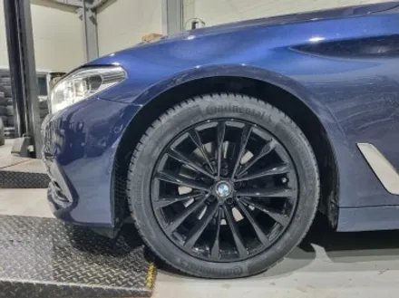 김포휠도색 김포타이어 BMW G30 530i 18인치 휠 도색 콘티넨탈 올웨더 타이어 교체 / 인천 서구