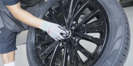 인천휠도색 BMW F15 X5 유광 블랙 휠 도색 피렐리 스콜피온 타이어 교체 / 인천 서구