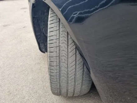 벤츠 W221 S500 차량 W223 마이바흐 컨버전 휠 타이어 교체 / 인천 서구