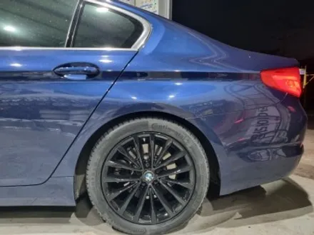 김포휠도색 김포타이어 BMW G30 530i 18인치 휠 도색 콘티넨탈 올웨더 타이어 교체 / 인천 서구
