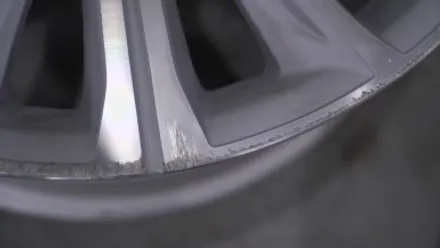 BMW휠복원 인천 BMW G12 750Li 휠 굴절 수리 복원 및 TPMS 센서 콘티넨탈 타이어 교체 / 인천 서구
