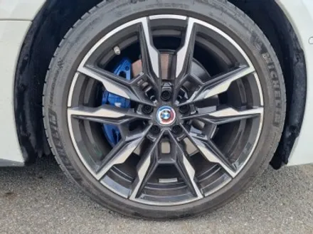 인천 부평휠복원 BMW i4 다이아몬드 컷팅 휠 복원 / 인천 서구