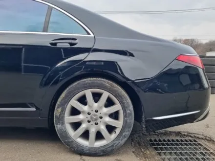 벤츠 W221 S500 차량 W223 마이바흐 컨버전 휠 타이어 교체 / 인천 서구