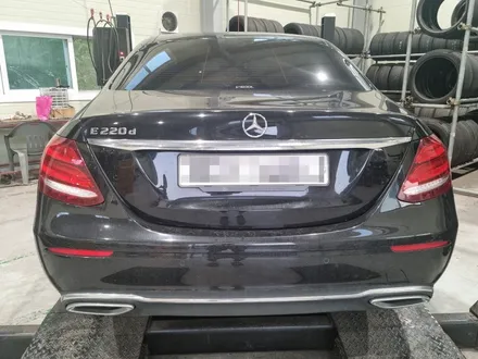 벤츠 W213 E220d 김포 풍무동 블랙유광 휠도색 / 인천 서구