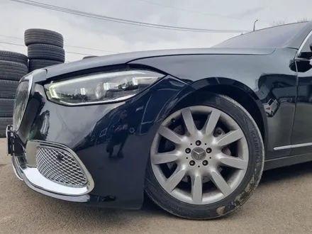 벤츠 W221 S500 차량 W223 마이바흐 컨버전 휠 타이어 교체 / 인천 서구