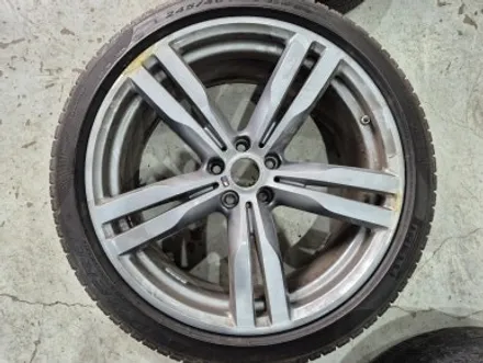 BMW휠도색 BMW G12 740Ld 유광 블랙 20인치 휠 도색 / 인천 서구
