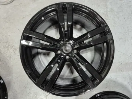 BMW휠도색 BMW G12 740Ld 유광 블랙 20인치 휠 도색 / 인천 서구
