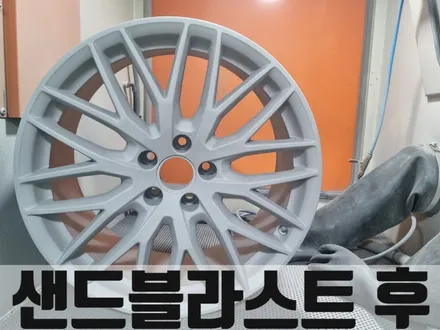 아우디 A6 C7 검단 19인치 반무광 블랙 분체도장 휠 도색 레드 우레탄 캘리퍼 도색 / 인천 서구