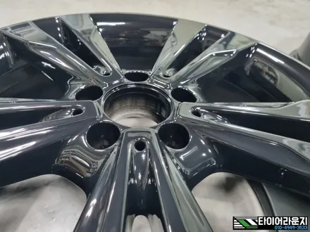 인천휠도색 벤츠 W205 C200 18인치 유광 블랙 휠 도색 비용 / 인천 서구