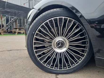 벤츠 W221 S500 차량 W223 마이바흐 컨버전 휠 타이어 교체 / 인천 서구