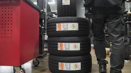 김포휠복원 벤츠 C117 CLA45 AMG TPMS센서교체 휠굴절수리 휠복원 타이어 교체 / 인천 서구