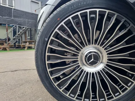 벤츠 W221 S500 차량 W223 마이바흐 컨버전 휠 타이어 교체 / 인천 서구