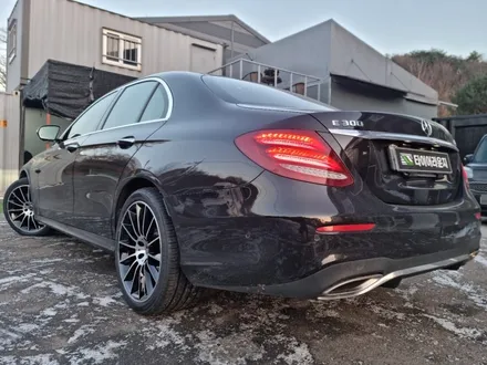벤츠 W213 E300 e클래스 인치 다운 휠 타이어 교체 비용 / 인천 서구