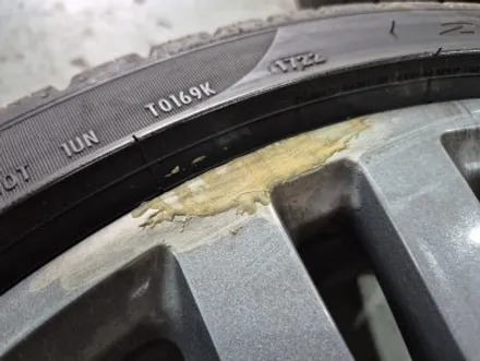 BMW휠도색 BMW G12 740Ld 유광 블랙 20인치 휠 도색 / 인천 서구