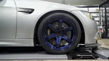 BMW휠도색 BMW E92 M3 휠도색 휠굴절수리 타이어 교체 / 인천 서구