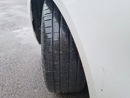 BMW G60 520i 인천 검단신도시 금호 윈터 245 45 19 타이어 교체 / 인천 서구