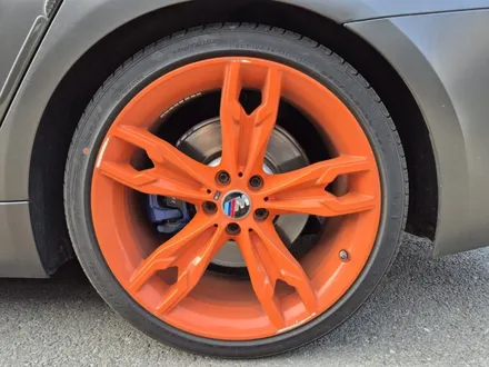 BMW휠도색 인천 김포 BMW G30 M550d 20인치 골드 휠 도색 / 인천 서구