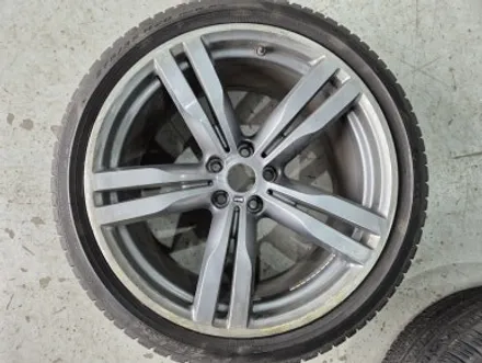 BMW휠도색 BMW G12 740Ld 유광 블랙 20인치 휠 도색 / 인천 서구