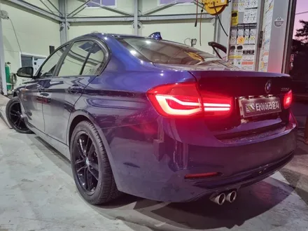 인천휠복원 BMW 3시리즈 휠 복원과 굴절 수리 허브스페이스 장착 타이어 교체까지 한 번에 / 인천 서구