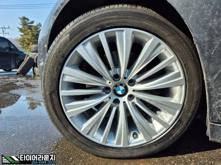 인천휠복원 청라 BMW F07 5GT 연석 충돌 사고로 휠 도색 타이어 교체 / 인천 서구