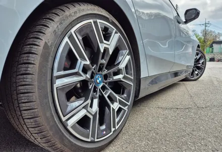 BMW휠복원 인천 BMW G60 530e 20인치 컷팅 휠 복원 / 인천 서구