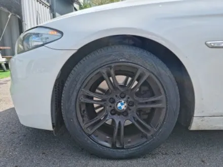 BMW F11 520d 투어링 김포 한강신도시 장기동 유광 블랙 휠 복원 / 인천 서구