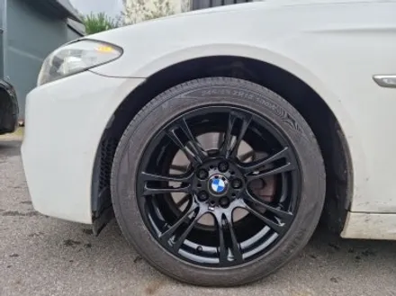 BMW F11 520d 투어링 김포 한강신도시 장기동 유광 블랙 휠 복원 / 인천 서구