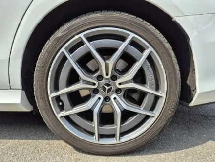 벤츠휠복원 인천 벤츠 W213 E220d 컷팅 휠 복원 굴절 수리 / 인천 서구