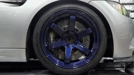 BMW휠도색 BMW E92 M3 휠도색 휠굴절수리 타이어 교체 / 인천 서구