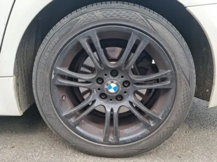 BMW F11 520d 투어링 김포 한강신도시 장기동 유광 블랙 휠 복원 / 인천 서구