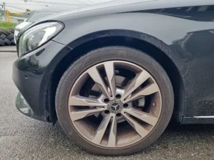 인천휠도색 벤츠 W205 C200 18인치 유광 블랙 휠 도색 비용 / 인천 서구