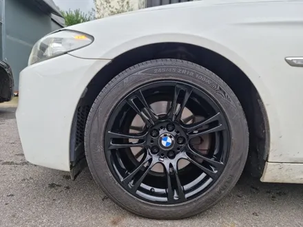 BMW F11 520d 투어링 김포 한강신도시 장기동 유광 블랙 휠 복원 / 인천 서구