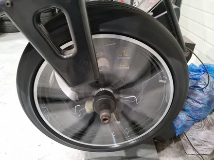 BMW G32 6GT 640i 김포 장기동 20인치 커스텀 휠 도색 / 피렐리 P-ZERO 올시즌 타이어 교체 / 인천 서구