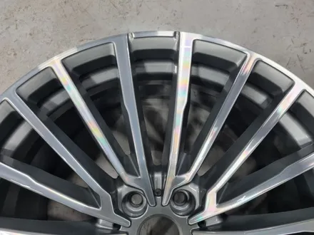 강남 휠복원 BMW G11 740Li 약품 박리와 용접으로 완벽 복원 / 인천 서구