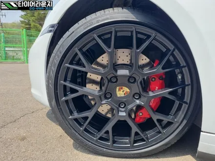 인천휠도색 포르쉐 992 911 카레라 4S 휠 도색 피렐리 피제로 타이어 교체 / 인천 서구