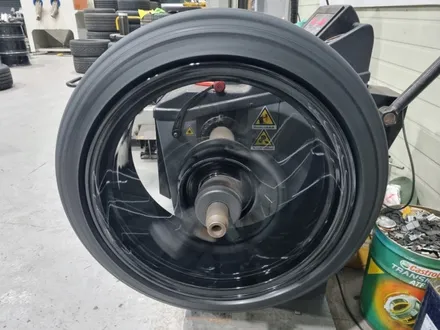 청라 휠도색 벤츠 W205 C63 AMG 한국 벤투스 S1 evo Z AS 타이어 교체 / 인천 서구
