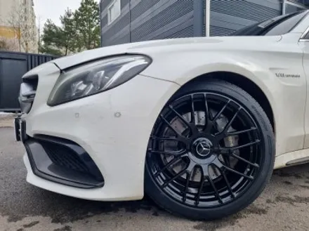 청라 휠도색 벤츠 W205 C63 AMG 한국 벤투스 S1 evo Z AS 타이어 교체 / 인천 서구