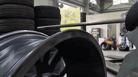 BMW휠복원 인천 BMW G12 740Ld 7시리즈 휠 복원 / 인천 서구