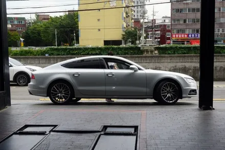 아우디 A7 피제로 타이어 교체 금천구 타이어싼곳 / 서울 구로, 양천, 동작, 관악, 영등포, 부천, 안양