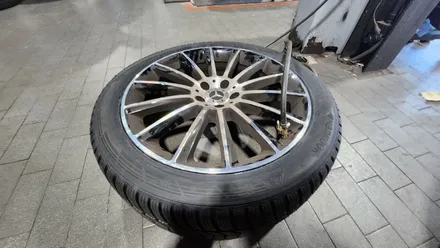 노량진동 벤츠 GLC250D (2554520,2854020)-젖은노면 제동력과 겨울철 주행성능이 뛰어난 한국타이어 윈터아이셉트 evo3 x / 서울 구로, 양천, 동작, 관악, 영등포, 부천, 안양