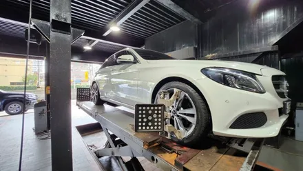 천왕동 벤츠C200 (225/45R18, 245/40R18)-중형세단용 사계절타이어 교체추천, 브리지스톤 투란자 세레니티 플러스 / 서울 구로, 양천, 동작, 관악, 영등포, 부천, 안양