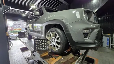 천왕동 지프 레니게이드 (215/60R17)-젖은노면과 눈길에서 제동 및 핸들링성능을 강화해 모든계절에서 안정된 드라이빙 퍼포먼스를 발휘해주는 한국타이어 키너지 컴포트 ST AS / 서울 구로, 양천, 동작, 관악, 영등포, 부천, 안양