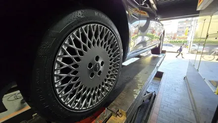 개봉동 제네시스 G80 (245/45R19, 275/40R19)-고급세단에 최적화되어 그립력과 정숙성이 뛰어나고 전기차/내연자 모두 장착가능한 금호타이어 윈터크래프트 WP72 / 서울 구로, 양천, 동작, 관악, 영등포, 부천, 안양