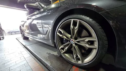 신도림동 BMW M550i (2453520)-스포츠세단에 특화되어 제동력, 핸들링, 코너링, 내구성까지 만족시켜주는 굿이어 이글F1 어시미트릭 3 moe ROF / 서울 구로, 양천, 동작, 관악, 영등포, 부천, 안양