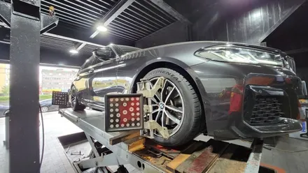 가리봉동BMW 520i (245/45ZR18, 275/40ZR18)-모든노면에서 뛰어난 제동 및 핸들링을 보여주는고성능 사계절타이어 콘티넨탈 익스트림콘택 DWS06 플러스 / 서울 구로, 양천, 동작, 관악, 영등포, 부천, 안양