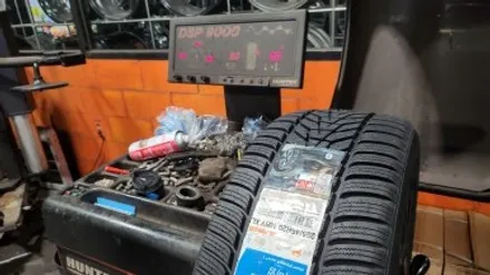 노량진동 벤츠 GLC250D (2554520,2854020)-젖은노면 제동력과 겨울철 주행성능이 뛰어난 한국타이어 윈터아이셉트 evo3 x / 서울 구로, 양천, 동작, 관악, 영등포, 부천, 안양