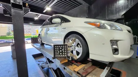 가산동 토요타 프리우스 (215/45R17)-다양한 노면에서 안정적인 핸들링을 자랑하고 젖은노면 제동성능, 편안한 승차감까지 뛰어난 한국타이어 키너지 컴포트 ST AS ! / 서울 구로, 양천, 동작, 관악, 영등포, 부천, 안양