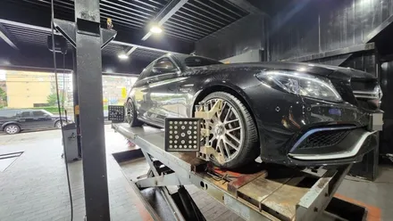 신림동 벤츠 C63 AMG (245/35ZR19, 265/35ZR19)-뛰어난 완성도와 균형잡힌 주행퍼포먼스를 보여주는 고성능스포츠타이어, 미쉐린 파일럿 스포츠 4S / 서울 구로, 양천, 동작, 관악, 영등포, 부천, 안양