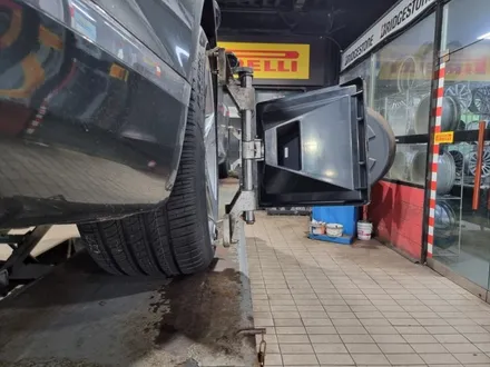 가산동 제네시스 G80 (245/40R20, 275/35R20)-고급 세단에 적합하게 설계되어 사계절 다양한 환경에서 충분히 운행가능한 피렐리 피제로 올시즌 (GOE & NCS) / 서울 구로, 양천, 동작, 관악, 영등포, 부천, 안양